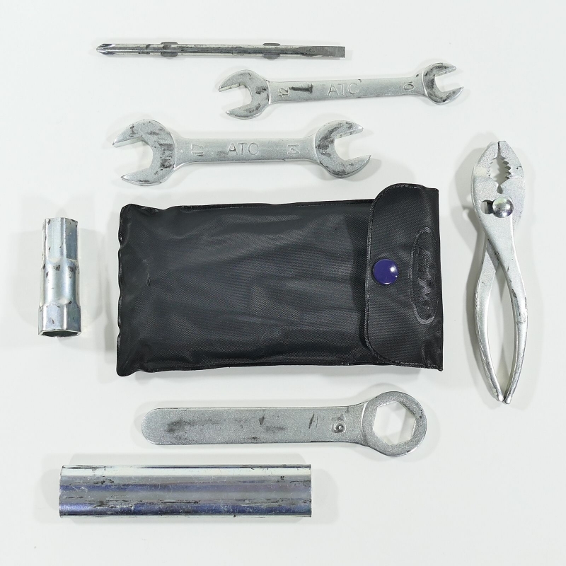 Honda (Original OE) - HONDA CBR125 CBR125R JC39 Werkzeug Bordwerkzeug Werkzeugtasche nur 6417km - Bild  von 5