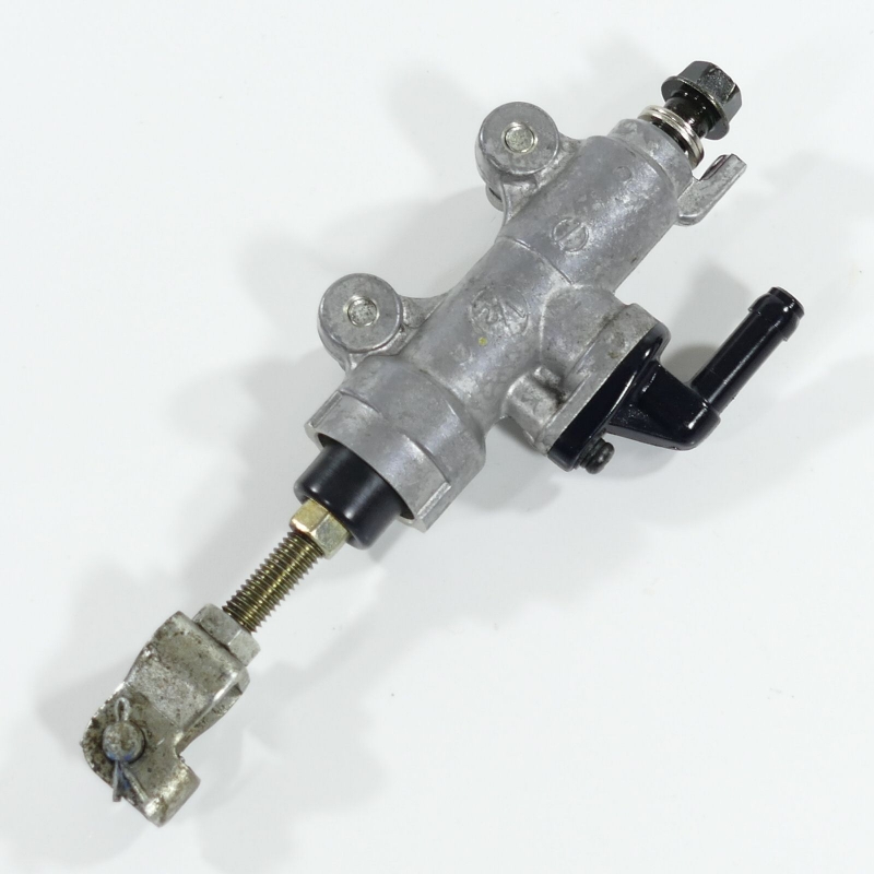 Honda (Original OE) - HONDA CBR125 CBR125R JC34 Bremspumpe hinten Fußbremspumpe nur 14578km UNFALLFREI - Bild  von 7