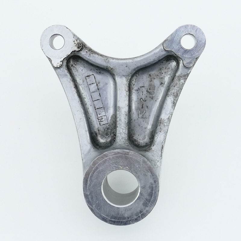 Suzuki (Original OE) - SUZUKI GSF1200 GSF1200S WVA9 Bremssattelhalter Bremsanker Bremsankerplatte - Bild  von 3