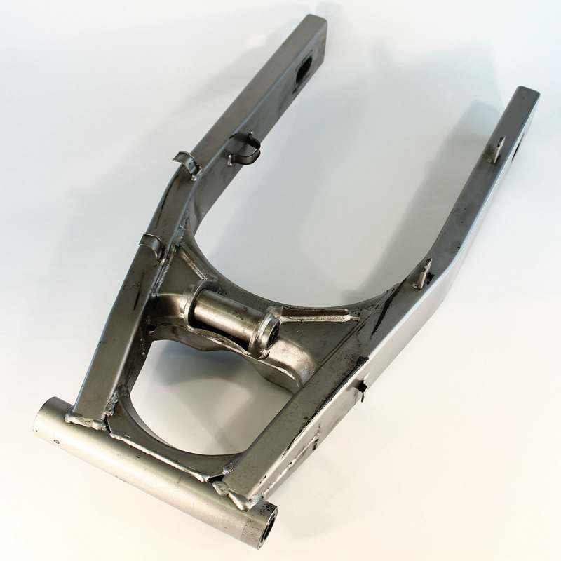 Suzuki (Original OE) - SUZUKI GSF GSF600 GSF600S WVA8 - Schwinge Hinterradschwinge - Bild  von 5