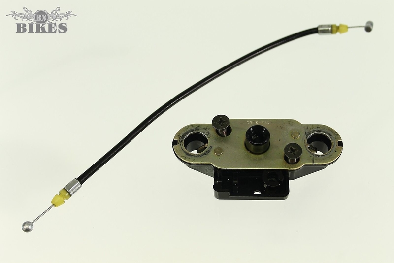 Suzuki (Original OE) - SUZUKI SV650 SV650S AV 99-02 - Sitzverriegelung Verriegelung Soziussitz Sitz - Bild  von 1