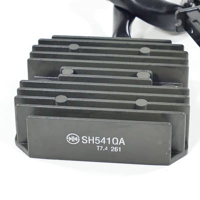 Honda (Original OE) - HONDA CBR125 CBR125R JC39 Lichtmaschinenregler Gleichrichter Regler nur 10181km - Bild 2 von 5