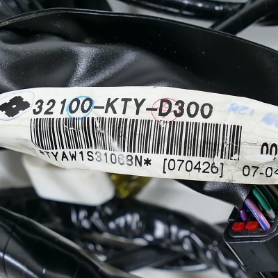 Honda (Original OE) - HONDA CBR CBR125 CBR125R JC39 Kabelbaum Hauptkabelbaum Kabelstrang nur 10181km - Bild 6 von 7