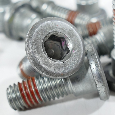 Honda (Original OE) - HONDA CBR125 CBR125R JC34 Bremsscheibenschrauben Schrauben Bremsscheibe - Bild 2 von 3