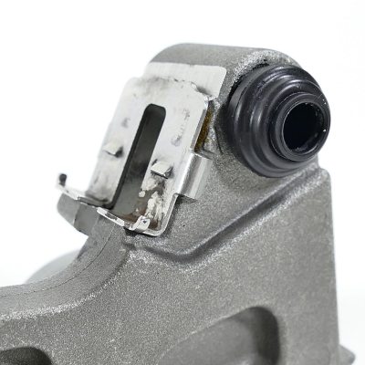 Yamaha (Original OE) - YAMAHA FZ6 FZ6-S RJ07 Fazer Bremssattelhalter hinten Ankerplatte Bremsanker - Bild 2 von 4