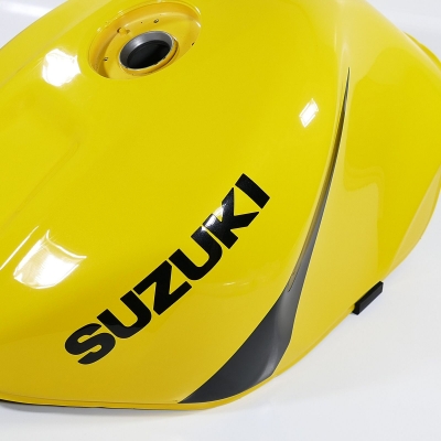 Suzuki (Original OE) - SUZUKI GSXR GSX-R600 WVBG K1 K2 K3 Tank Benzintank Kraftstofftank nur 21157km - Bild 3 von 8