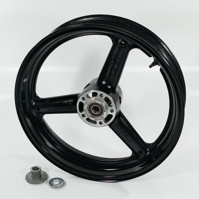 SUZUKI GSF1200 GSF1200S Bandit WVA9 Felge vorn Vorderradfelge UNFALLFREI