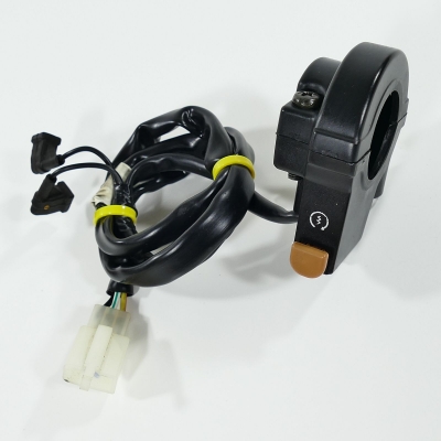 HONDA CBR125 CBR125R JC34 Lenkerschalter rechts Schalterarmatur nur 10566km