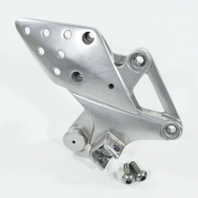 HONDA CBR125 CBR125R JC34 Fußrastenhalter Fußrastenplatte rechts Fußrastenträger