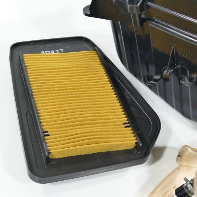 Honda (Original OE) - HONDA CBR125 CBR125R JC39 Luftfilterkasten Kasten Luftfilter nur 6417km - Bild 3 von 7