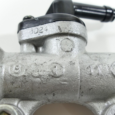 Honda (Original OE) - HONDA CBR125 CBR125R JC39 Bremspumpe hinten Fußbremspumpe nur 6417km - Bild 5 von 6