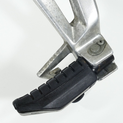 Honda (Original OE) - HONDA CBR125 CBR125R JC34 Fußrastenanlage hinten rechts Sozius Fußraste - Bild 2 von 7