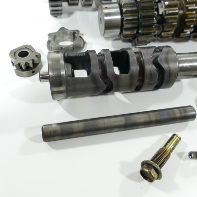 Suzuki (Original OE) - SUZUKI GSF600 GSF600S WVA8 Getriebe Schaltgetriebe Schaltung nur 11951km - Bild 4 von 6