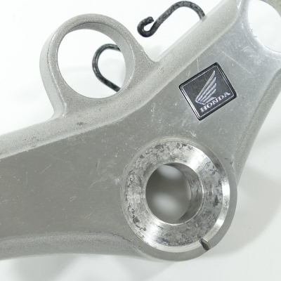 Honda (Original OE) - HONDA CBR125 CBR125R JC34 Gabelbrücke oben obere Brücke Gabel UNFALLFREI - Bild 3 von 5