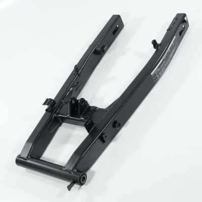 HONDA CBR CBR125 CBR125R JC39 Schwinge Hinterradschwinge nur 7881km