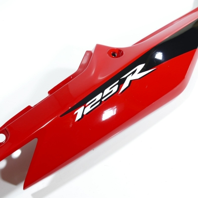Honda (Original OE) - HONDA CBR125 CBR125R JC39 Heckverkleidung rechts Verkleidung hinten nur 7881km - Bild 3 von 8