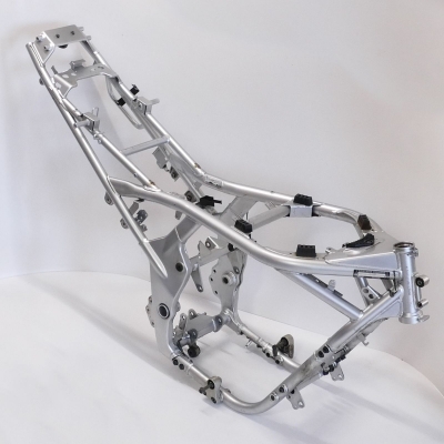 SUZUKI GSF1200S Bandit WVA9 Rahmen Hauptrahmen inkl. Brief UNFALLFREI