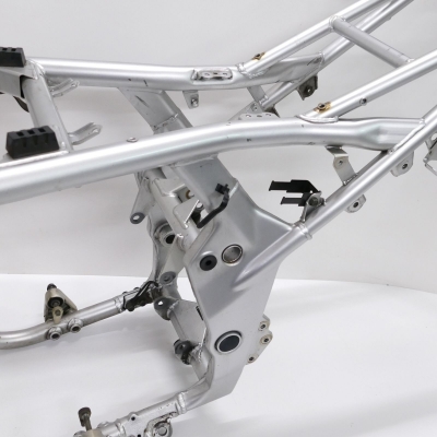 Suzuki (Original OE) - SUZUKI GSF1200S Bandit WVA9 Rahmen Hauptrahmen inkl. Brief UNFALLFREI - Bild 7 von 9