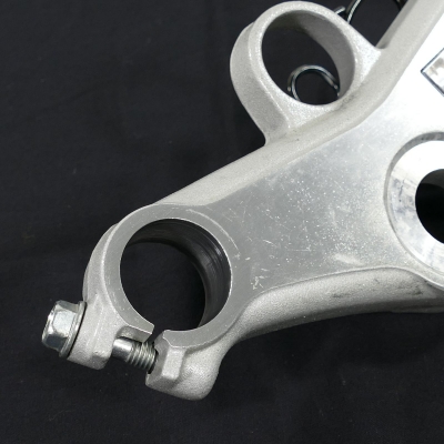 Honda (Original OE) - HONDA CBR125 CBR125R JC34 Gabelbrücke oben obere Brücke Gabel UNFALLFREI - Bild 2 von 5