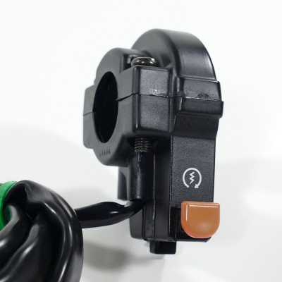 Honda (Original OE) - HONDA CBR125 CBR125R JC34 Lenkerschalter rechts Schalterarmatur nur 14578km - Bild 2 von 6