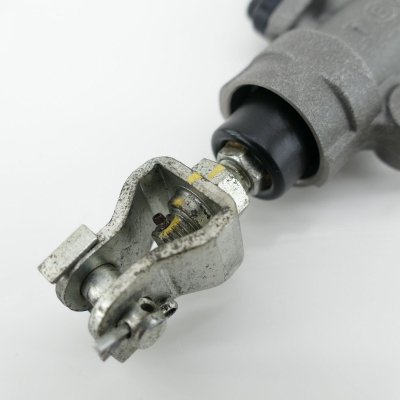 Honda (Original OE) - HONDA CBR125 CBR125R JC50 Bremspumpe hinten Fußbremspumpe Pumpe nur 9917km - Bild 2 von 5
