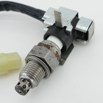 Honda (Original OE) - HONDA CBR125 CBR125R JC39 Lambdasonde Sonde Auspuff nur 7895km - Bild 2 von 5