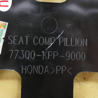 Honda (Original OE) - HONDA CBR125 CBR125R JC39 Sitz Sozius Soziussitz Beifahrersitz 77300-KPP-9000 - Bild 5 von 6