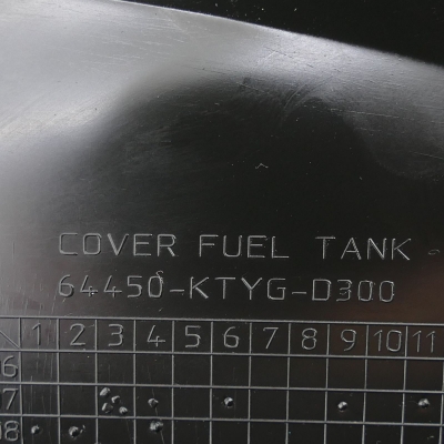 Honda (Original OE) - HONDA CBR125 CBR125R JC39 Tankverkleidung Verkleidung Tank 64450-KTYG-D300 - Bild 6 von 7