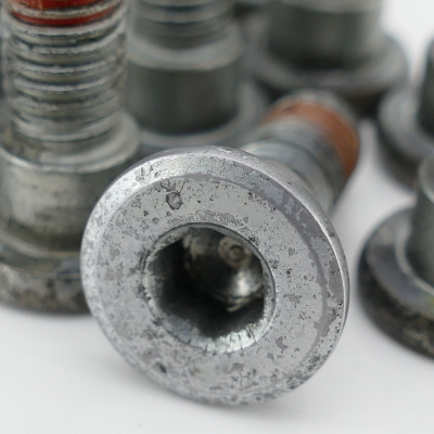 Honda (Original OE) - HONDA CBR125 CBR125R JC34 Bremsscheibenschrauben Schrauben Bremsscheibe - Bild 2 von 4