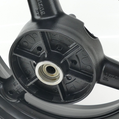 Suzuki (Original OE) - SUZUKI GSF1200 GSF1200S WVA9 Felge hinten Hinterradfelge UNFALLFREI - Bild 4 von 10