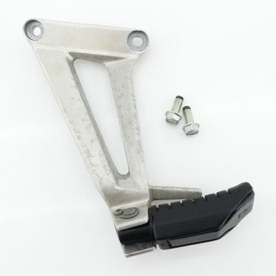 HONDA CBR125 CBR125R JC34 Fußrastenanlage hinten links Sozius Fußraste