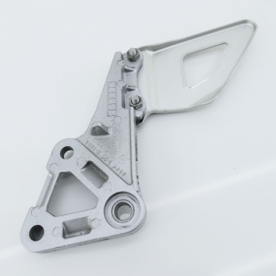 Suzuki (Original OE) - SUZUKI SV650 SV650S AV Fußrastenhalter Fußrastenplatte Fußrastenträger vorn - Bild 5 von 6