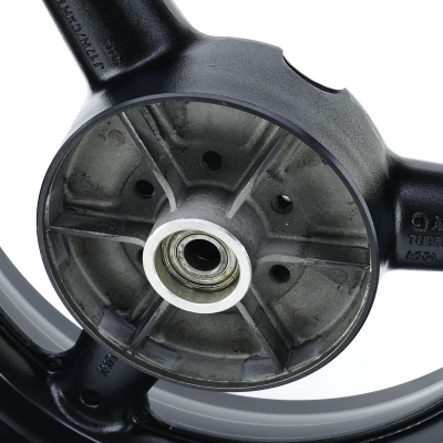 Suzuki (Original OE) - SUZUKI GSF1200 GSF1200S WVA9 Felge hinten Hinterradfelge Hinterrad UNFALLFREI - Bild 4 von 8