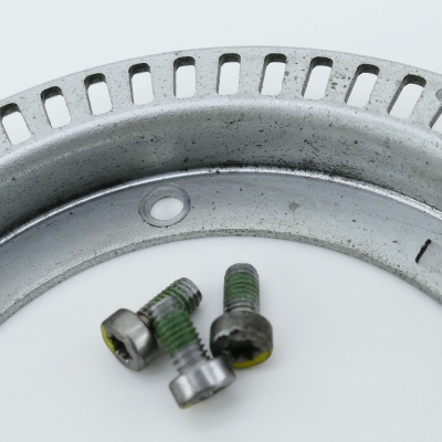 Honda (Original OE) - HONDA CBF600 CBF600S PC38 ABS Ring Kranz Sensorring vorn nur 16413km - Bild 3 von 4