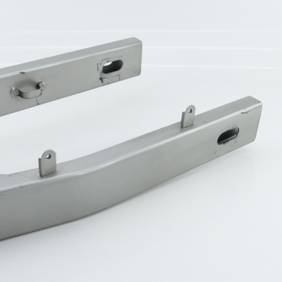 Suzuki (Original OE) - SUZUKI GSF600 GSF600S WVA8 Schwinge Hinterradschwinge UNFALLFREI - Bild 3 von 6