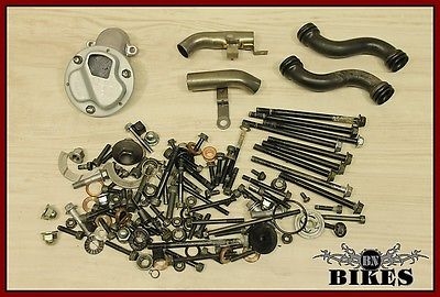 SUZUKI GSF600 GSF600S Bandit WVA8 POP - Schrauben Motor Motorschrauben