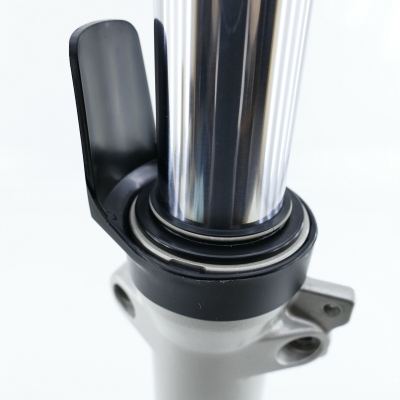 Suzuki (Original OE) - SUZUKI GSF1200 GSF1200S WVA9 SHOWA Gabel Gabelholm links UNFALLFREI nur 12084km - Bild 3 von 8