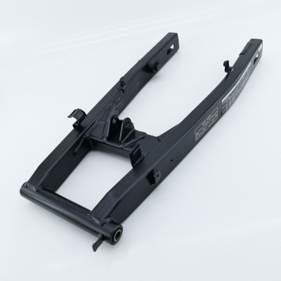 HONDA CBR125 CBR125R JC39 Schwinge Hinterradschwinge nur 4571km UNFALLFREI