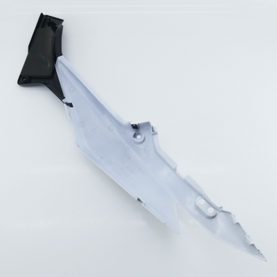 Honda (Original OE) - HONDA CBR125 CBR125R JC39 Heckverkleidung rechts Verkleidung hinten UNFALLFREI - Bild 5 von 8