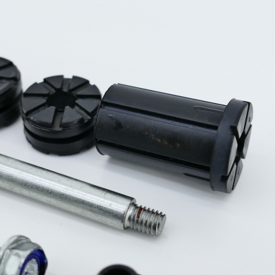 Honda (Original OE) - HONDA CBR125 CBR125R JC39 Tankhalter Halter Kraftstofftank Tank Gummis - Bild 2 von 5