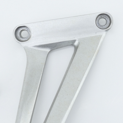 Honda (Original OE) - HONDA CBR125 CBR125R JC39 Fußraste hinten rechts Fußrastenanlage UNFALLFREI - Bild 5 von 7