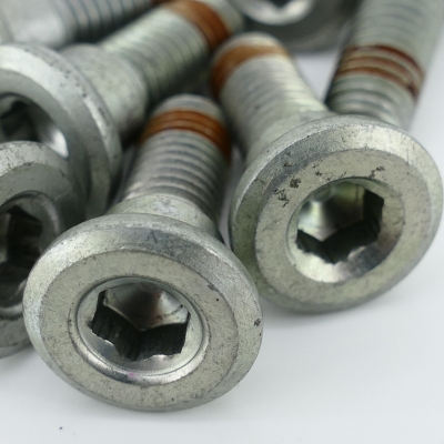 Honda (Original OE) - HONDA CBR125 CBR125R JC39 Bremsscheibenschrauben Schrauben Bremsscheibe - Bild 2 von 4