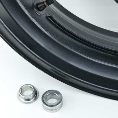 Suzuki (Original OE) - SUZUKI GSF1200 GSF1200S WVA9 Felge hinten Hinterradfelge Hinterrad UNFALLFREI - Bild 3 von 9