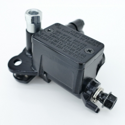 Honda (Original OE) - HONDA CBR125 CBR125R JC39 Bremspumpe vorn vorne Handbremspumpe nur 4392km - Bild 4 von 7