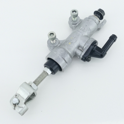 HONDA CBR125 CBR125R JC39 Bremspumpe hinten Fußbremspumpe Pumpe nur 4392km