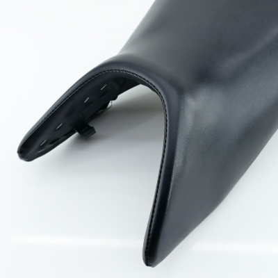 Honda (Original OE) - HONDA CBR125 CBR125R JC39 Sitz Fahrer Fahrersitz 77100-KTY-D300 nur 4392km - Bild 2 von 7