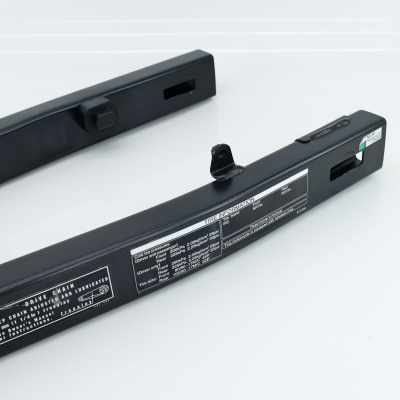 Honda (Original OE) - HONDA CBR125 CBR125R JC39 Schwinge Hinterradschwinge nur 4392km UNFALLFREI - Bild 3 von 7