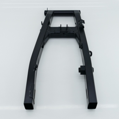 Honda (Original OE) - HONDA CBR125 CBR125R JC39 Schwinge Hinterradschwinge nur 4392km UNFALLFREI - Bild 6 von 7