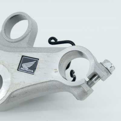 Honda (Original OE) - HONDA CBR125 CBR125R JC39 Gabelbrücke oben obere Brücke Gabel UNFALLFREI - Bild 3 von 6