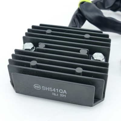 Honda (Original OE) - HONDA CBR125 CBR125R JC39 Lichtmaschinenregler Gleichrichter SH541QA nur 4392km - Bild 2 von 5